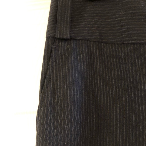 BCBG MaxAzria Navy shadow striped trouser size 0 - Picture 7 of 12